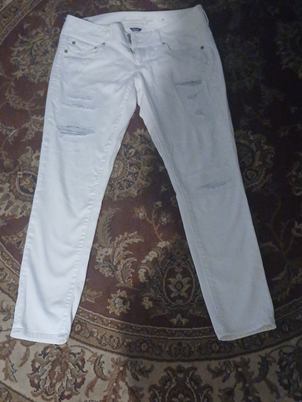 American Eagle Outfitters White Skinny Jeans With Patches